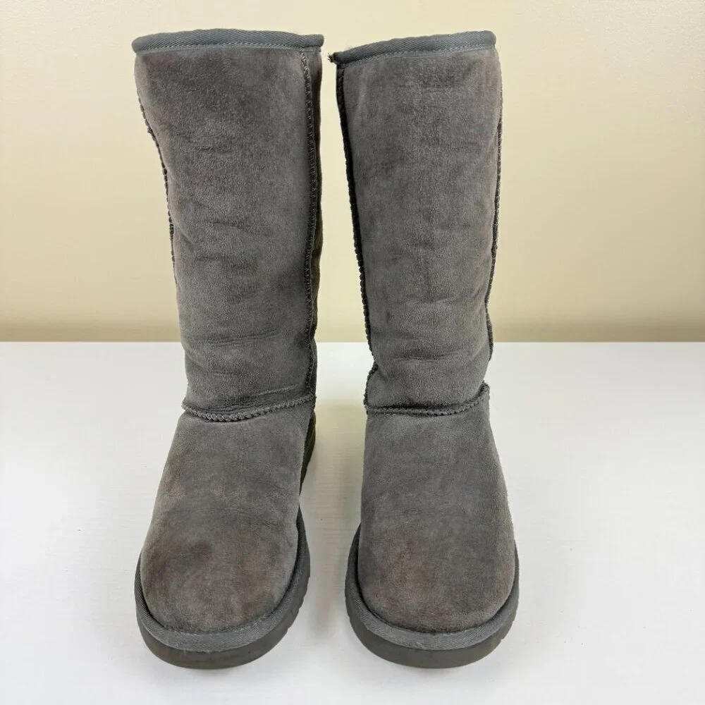 UGG Classic Gray Tall Boots S/N 5815